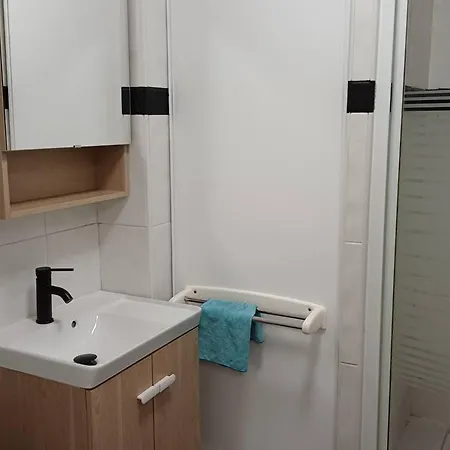 Rénové, Balcon, Centre - Fr-1-812-140 Apartamento Cauterets